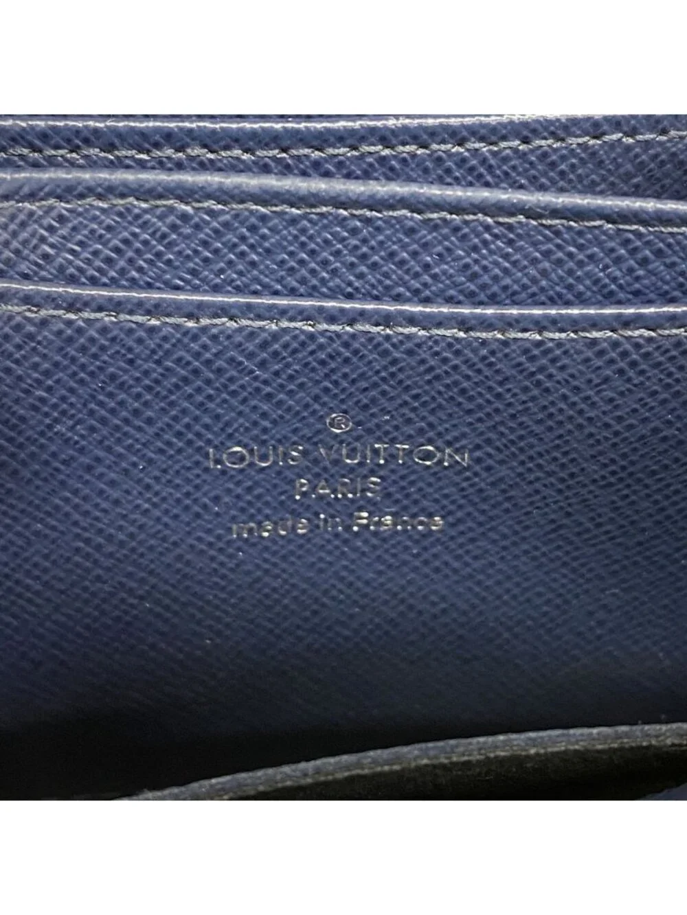 Louis Vuitton Coin Purse Epi Zippy Saphir